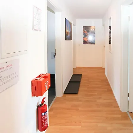 Apartment Spacious With Balcony & Wifi