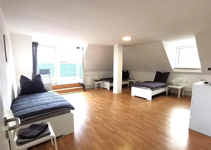 Spacious With Balcony & Wifi *